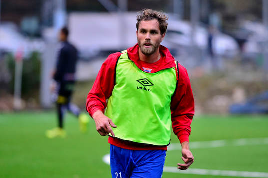 Johan Elmander innan U21 matchen mellan ÖIS och GAIS