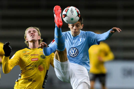 Malmö FFs Dennis Hadzikadunic och Elfsborgs Viktor