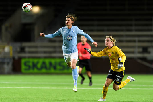 Malmö FFs Hugo Andersson och Elfsborgs Viktor Götesson
