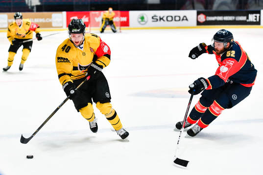 KalPas Mikko Nuutinen och Djurgårdens Mikael Ahlén