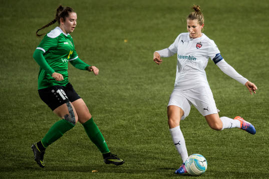 Rosengårds Emma Berglund och Breidabliks Esther