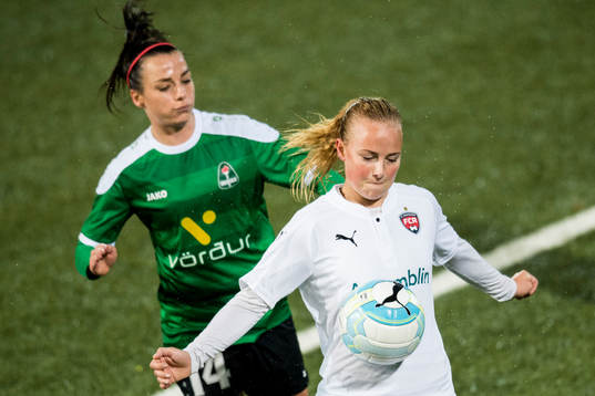 Rosengårds Ebba Wieder och Breidabliks Hallbera Gisladottir