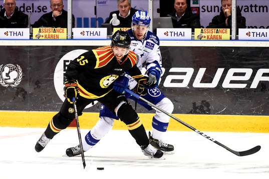 Brynäs Simon Bertilsson och Leksands Sondre Olden