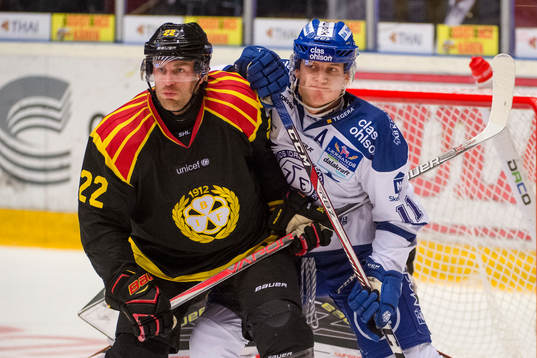 Brynäs Jörgen Sundqvist och Leksands Martin Karlsson