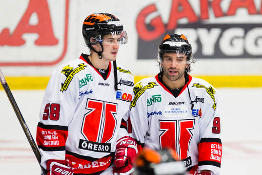 Örebros Michael Haga och Örebros Dominique Heinrich