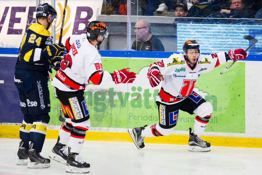 s Erik Christensen deppar och Örebros Libor Hudacek och