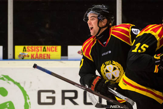 Brynäs Ponthus Westerholm jublar