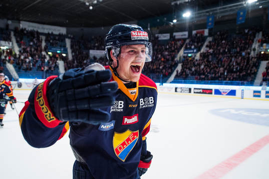Djurgårdens Daniel Brodin jublar