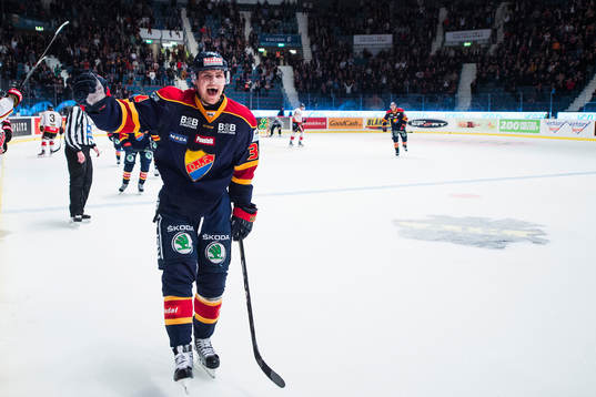 Djurgårdens Daniel Brodin jublar
