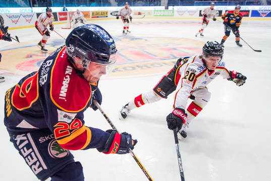 Djurgårdens Matt Anderson och Luleås Gustav Rydahl