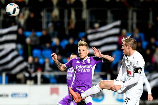 IFK Göteborgs Sören Rieks nickar in 0-4