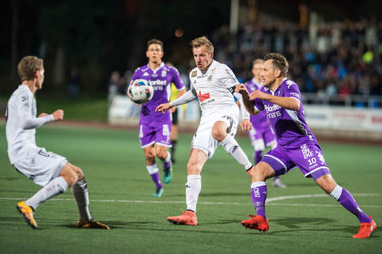 Oskarshamns Eric Persson och IFK Göteborgs Tobias Hysén