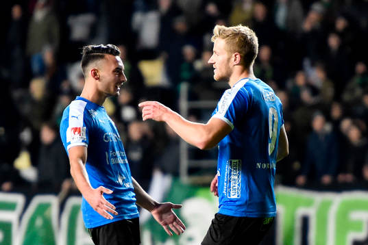 Halmstads Sead Haksabanovic och Alexander Ruud Tveter jublar