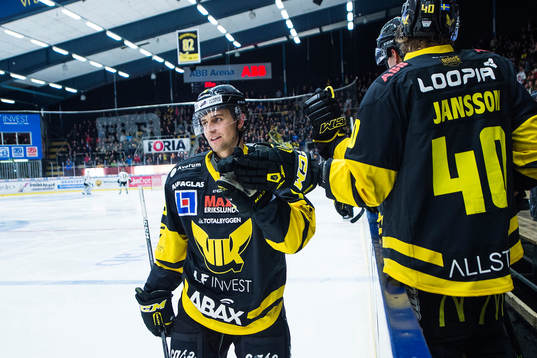 Västerås Mikael Frycklund jublar