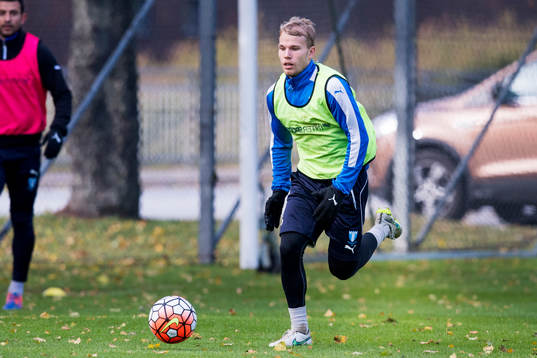 Malmö FFs Oscar Lewicki