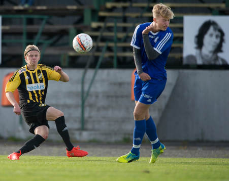 IFK Hässleholms Philip Bengtsson i matchen i division 2