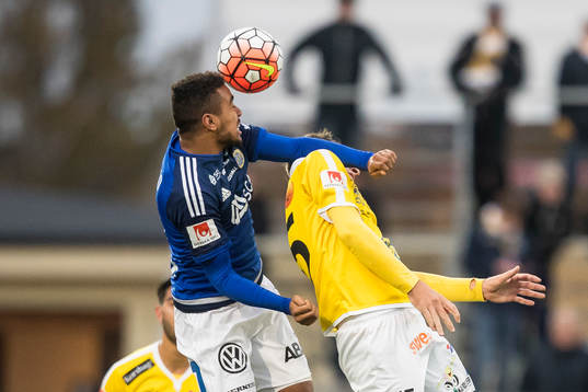 Sundsvalls Noah Sonko Sundberg och Falkenbergs Stefan