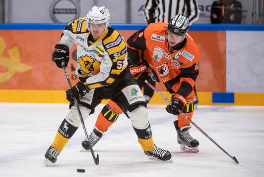 Skellefteås Emil Djuse  och Karlskronas Morten Madsen