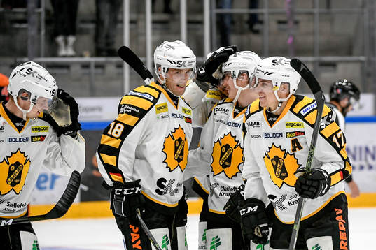 Skellefteås Sebastian Aho jublar