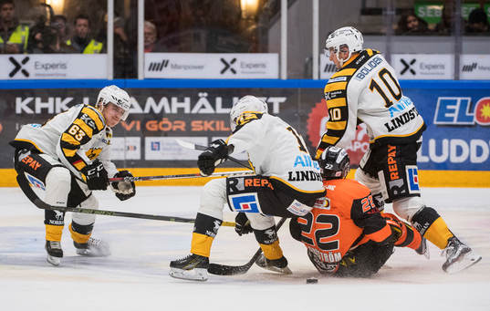 Skellefteås Sebastian Aho, Pär Lindholm och Joakim