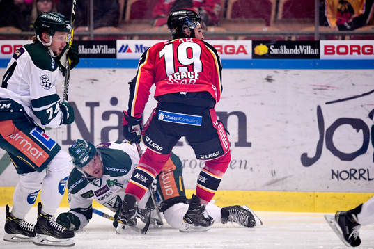 Luleås Jacob Lagacé och Färjestads Ole-Kristian Tollefsen