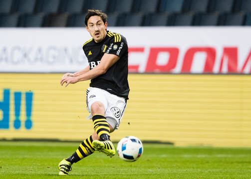 s Stefan Ishizaki med ett skott