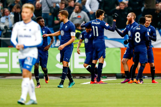 Malmö FFs Alexander Jeremejeff jublar med lagkamrater