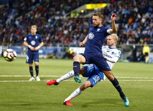 Malmö FFs Kari Arnason och Norrköpings Karl Holmberg