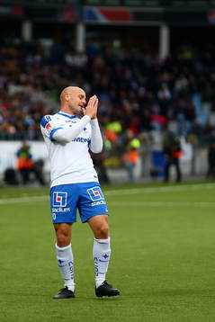 Norrköpings Daniel Sjölund reagerar
