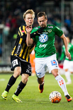Häckens Adam Andersson mot Jönköpings Fredric Fendrich