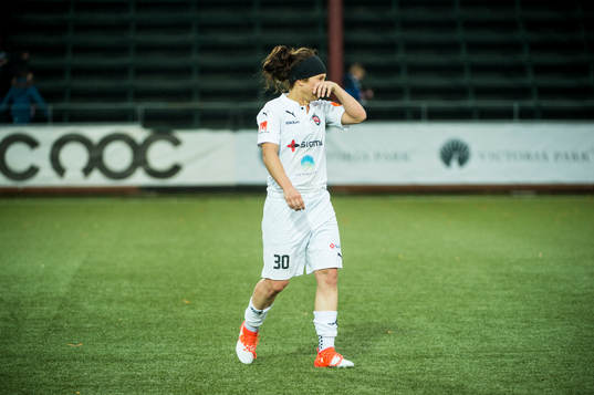 Rosengårds Ella Masar deppar