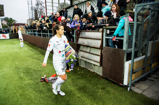 Rosengårds Iva Landeka lämnar planen