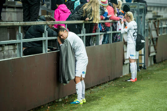 Rosengårds Alexandra Lowe Riley deppar