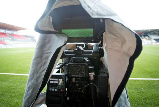 En videokamera på Behrn Arena
