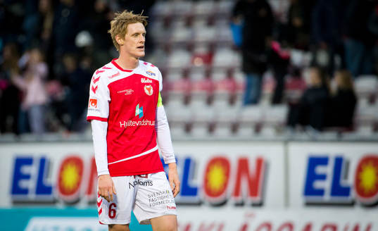 Kalmars Rasmus Elm deppar