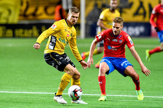 Elfsborgs Viktor Claesson och Helsingborgs Johan Mårtensson