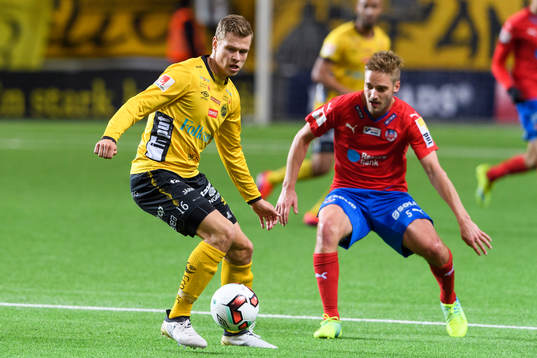 Elfsborgs Viktor Claesson och Helsingborgs Johan Mårtensson