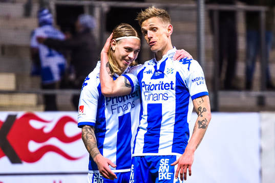 IFK Göteborgs Elias Mar Omarsson och Sören Rieks jublar