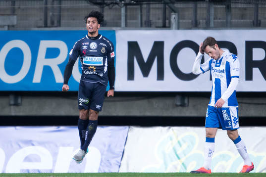 Gefles Joshua Nadeau jublar och IFK Göteborgs Emil