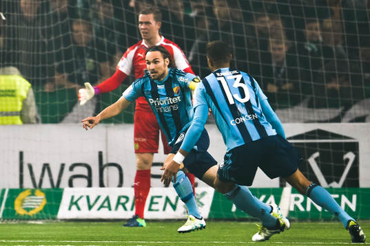 Djurgårdens Kevin Walker jublar