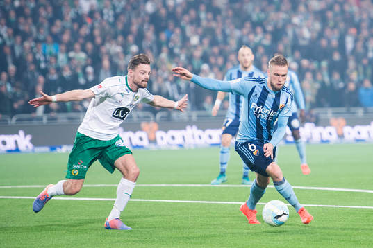 Hammarbys Arnór Smárason och Djurgårdens Alexander