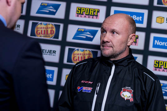 Malmö Redhawks huvudtränare Peter Andersson