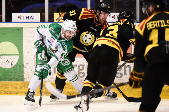 Rögles Jack Connolly och Brynäs Jonathan Granström