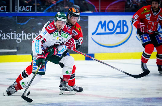 Frölundas Sebastian Stålberg och Örebros Siim Liivik