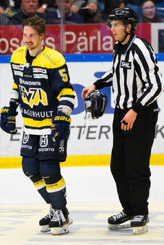 s Adam Almquist