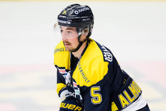 s Adam Almquist