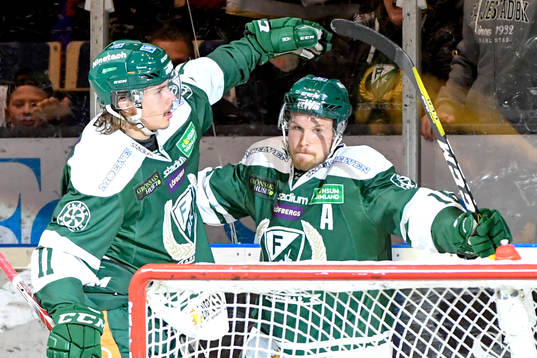 Färjestads Joakim Nygård jublar