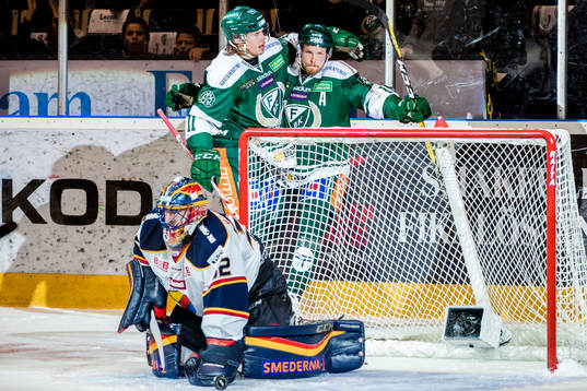 Färjestads Joakim Nygård och Alexander Johansson jublar