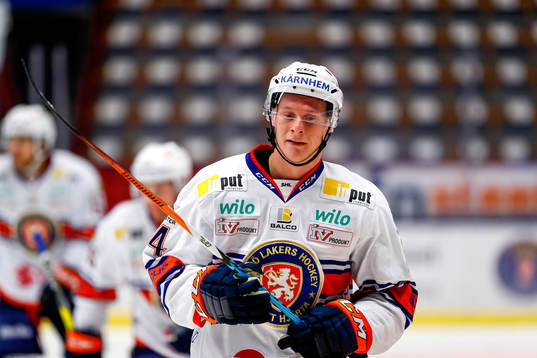 Växjös Olli Palola jublar