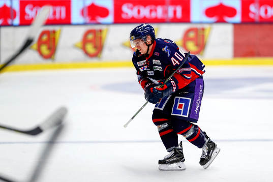Linköpings Ken André Olimb har ont